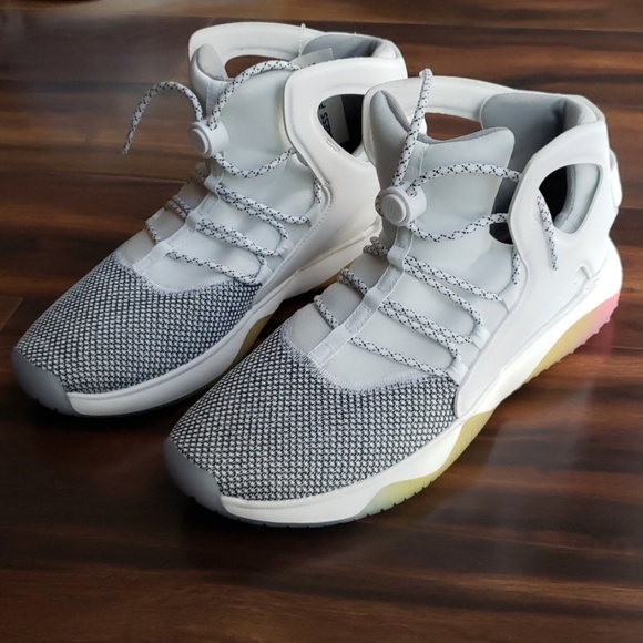 Nike Air Flight Huarache Ultra

10.5 - Picture 3 of 8